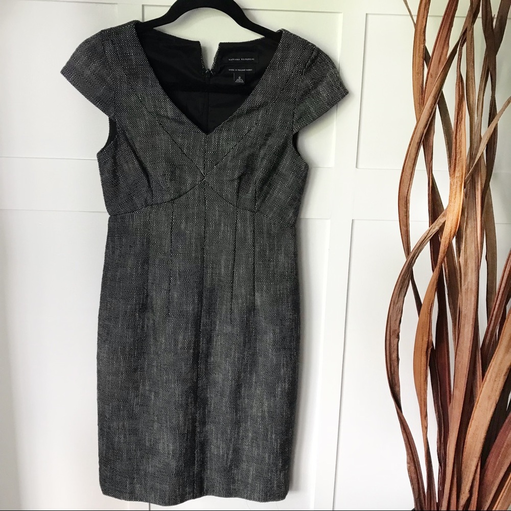 Banana Republic Textured V-Neck Sheath Dress